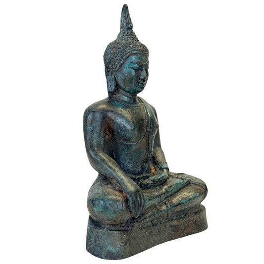 Antiker thailändischer Bronze-Buddha in Bhumisparsha-Mudra – Dreiviertelansicht rechts