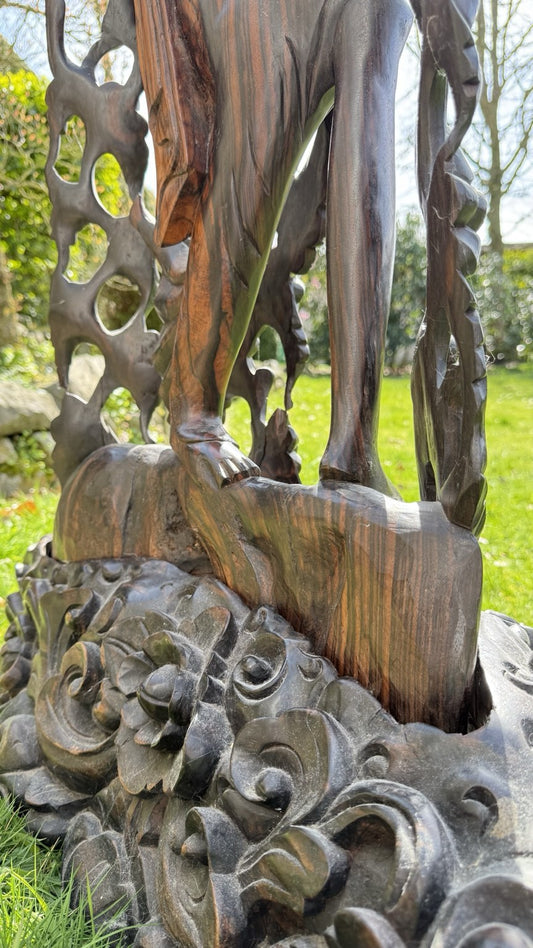 Balinesische Koromandel-Statue, 137 cm