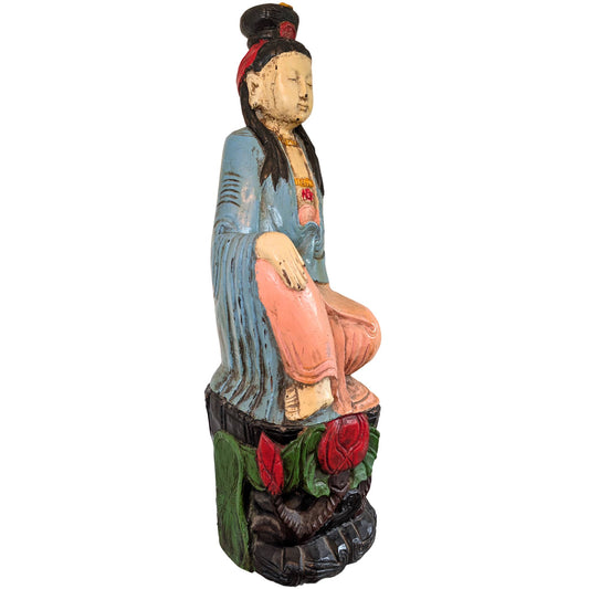 Chinesische Kwanyin-Statue aus Holz, 88 cm, mit alter Polychromie und Gebrauchsspuren
