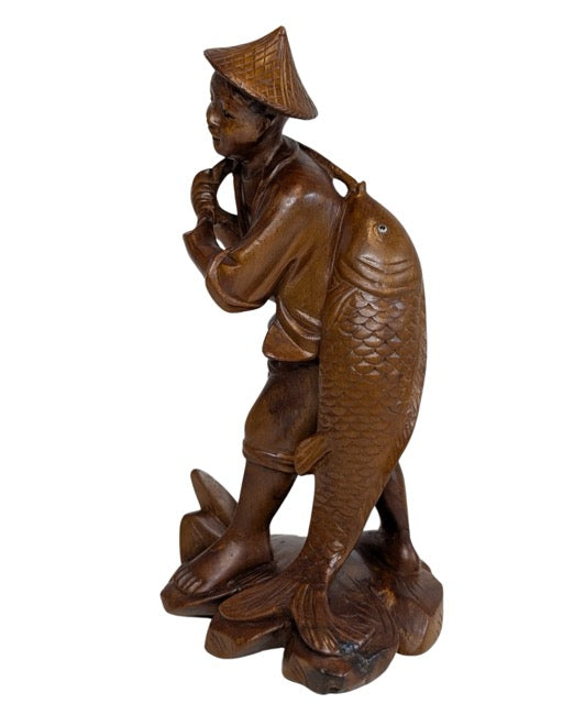 Handgeschnitzte Fischerskulptur aus Holz, asiatische Volkskunst