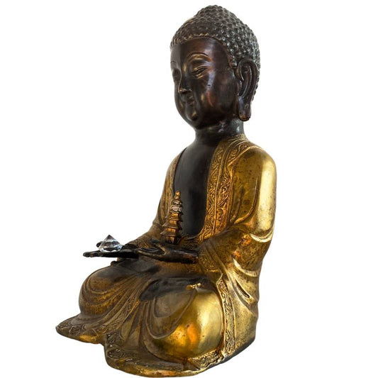 Himalaya-Buddha aus Bronze mit Vergoldung und Stupa-Details in Meditationshaltung