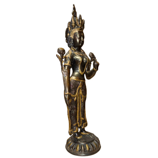 Himalaya-Tara-Bronzestatue auf Lotussockel mit antiken, vergoldeten Akzenten