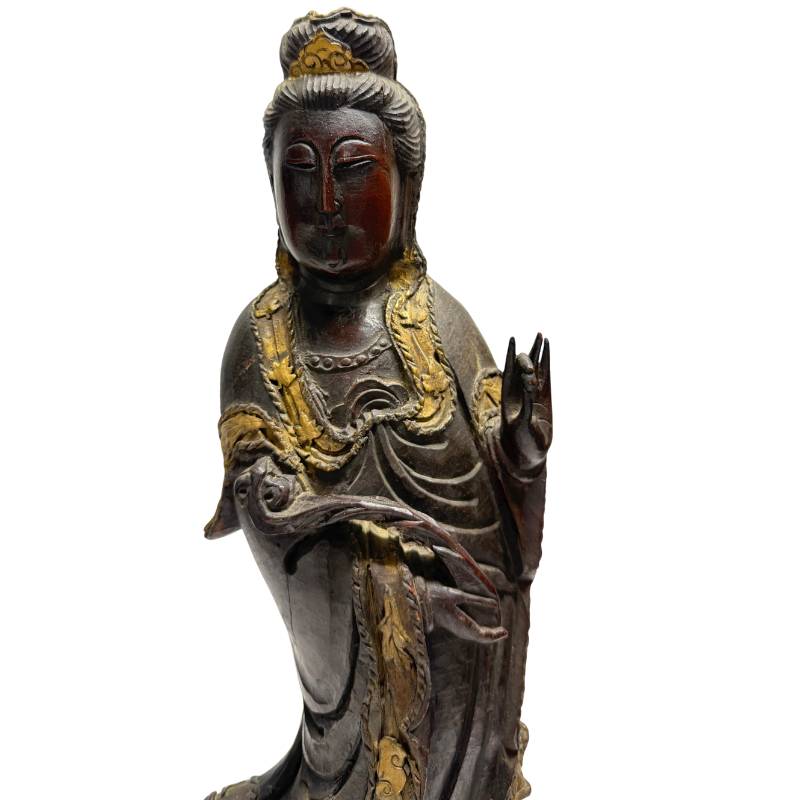 Antike stehende Holzstatue der Guanyin Avalokiteshvara, buddhistische Skulptur der Qing-Dynastie