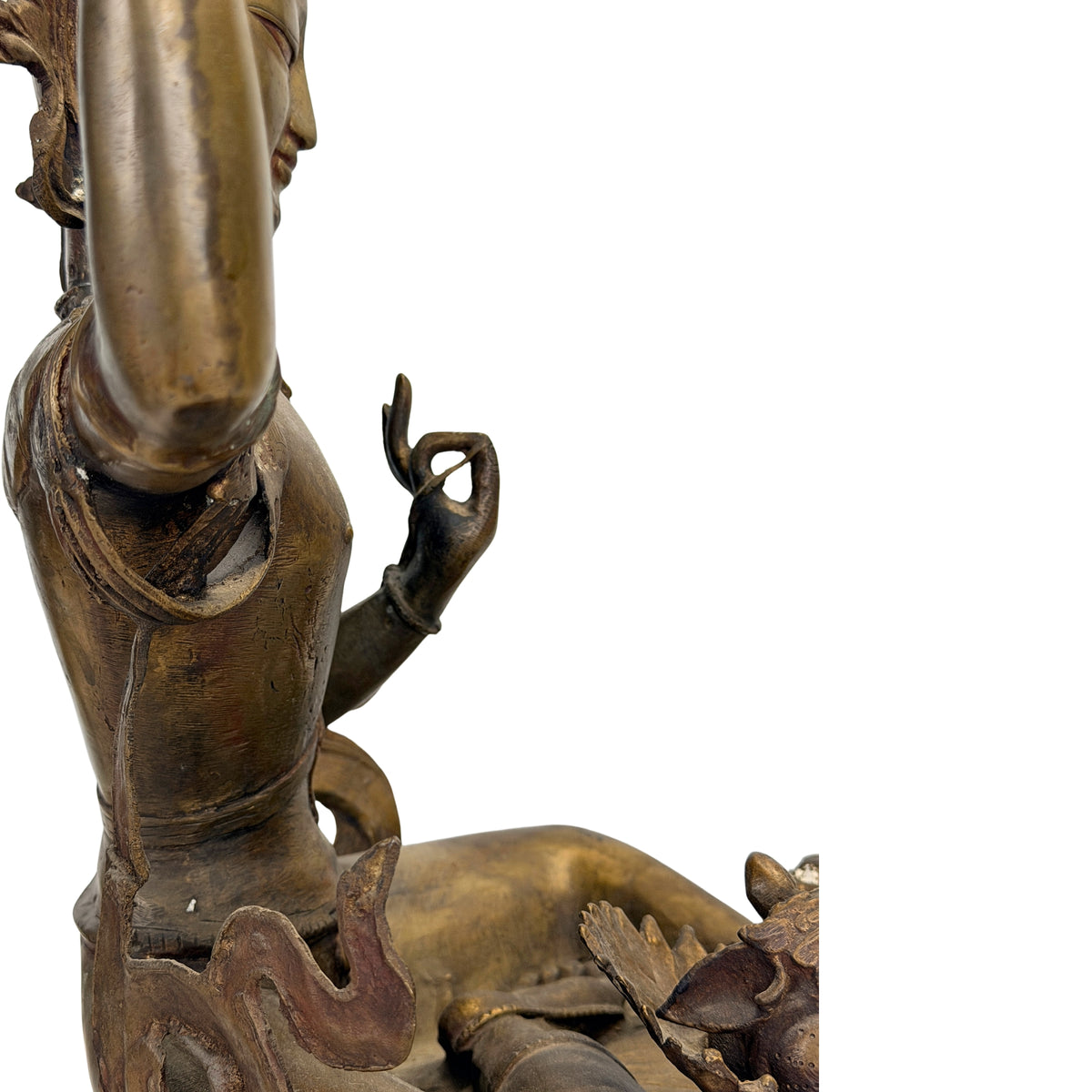 Detail der linken Hand und des teilweise erhaltenen Lotusattributes von Mañjuśrī