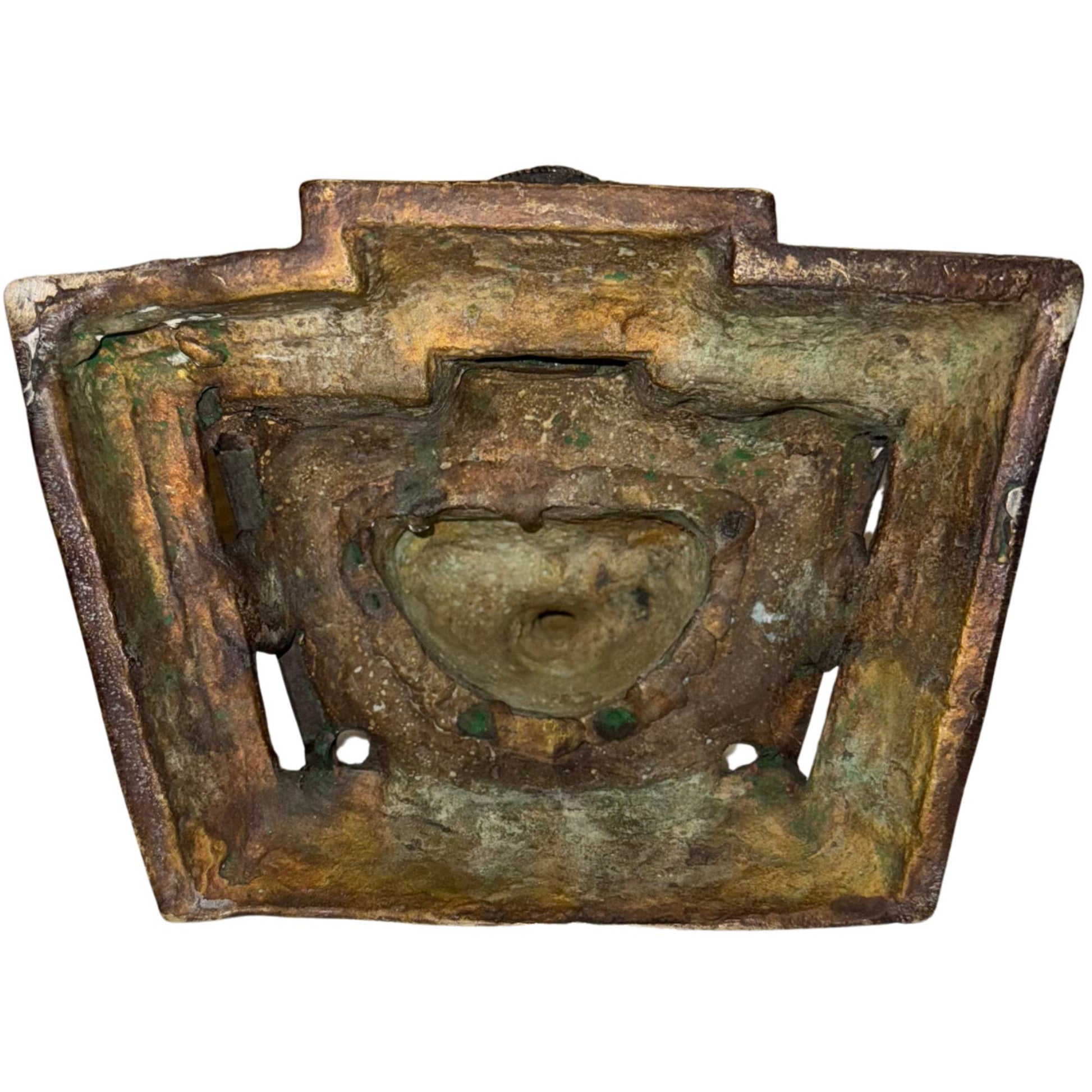 Antike religiöse Bronzestatue

