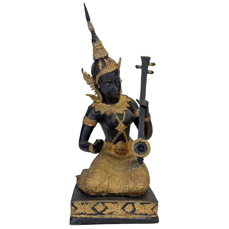 Bronzestatue eines thailändischen Musikers
