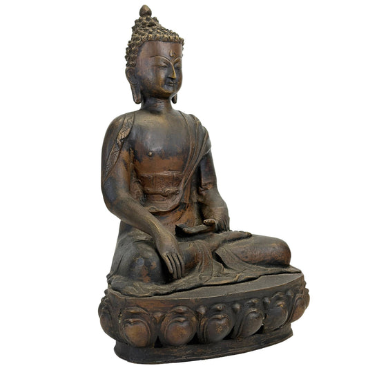 Monumentaler Shakyamuni-Buddha aus Ladakh aus dem 18. Jahrhundert in feuervergoldeter Bronze – Ansicht 2