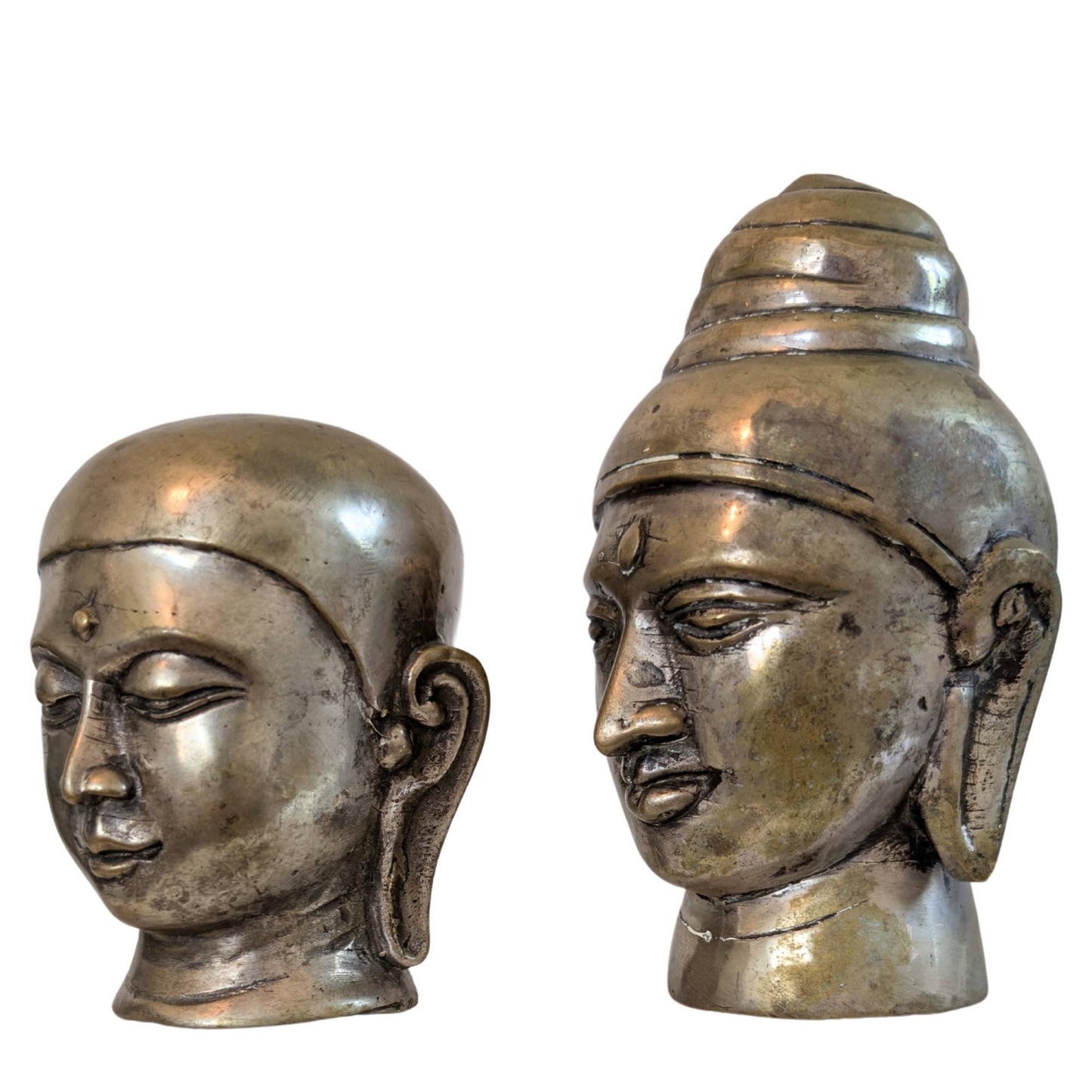 Set aus 2 Bronzeköpfen


