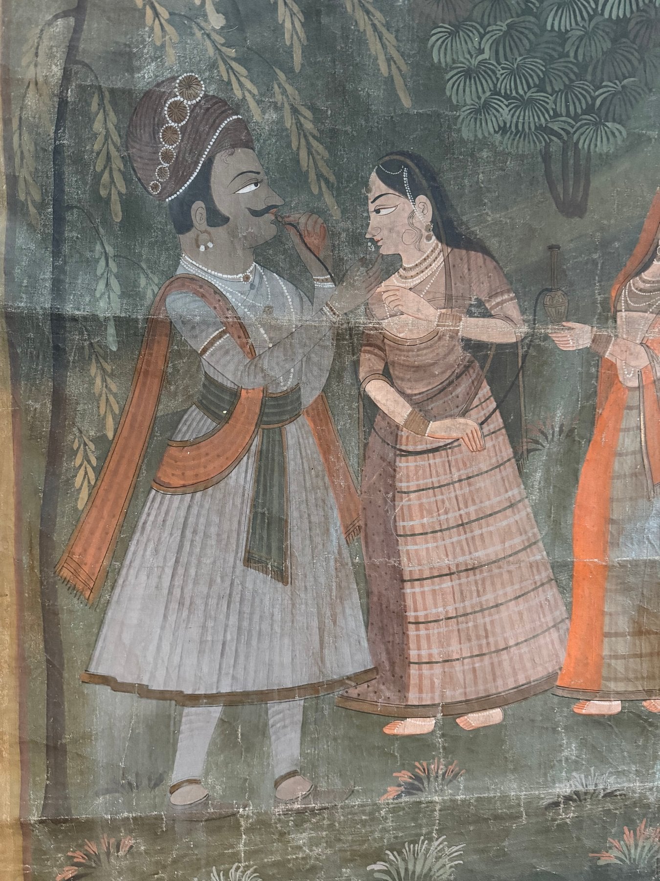 Pichwai-Kunstwerk mit Krishna und Gopis
