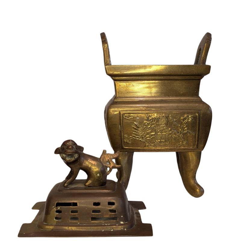Chinesischer Räuchergefäß aus Bronze mit Löwendeckel, Losnummer 106-05