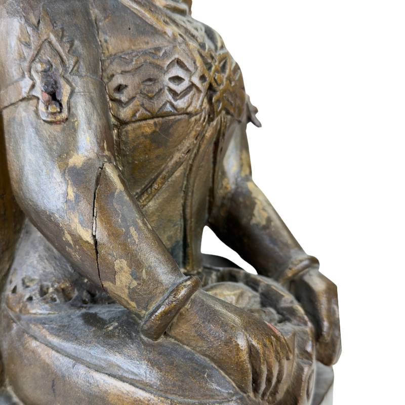 Sri Devi Holzstatue mit subtiler, nach vorne geneigter Haltung
