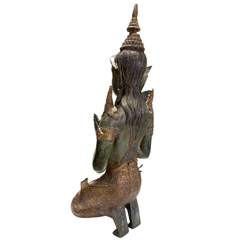 antike thailändische Tempelwächterfiguren aus Bronze (Innenraum)
