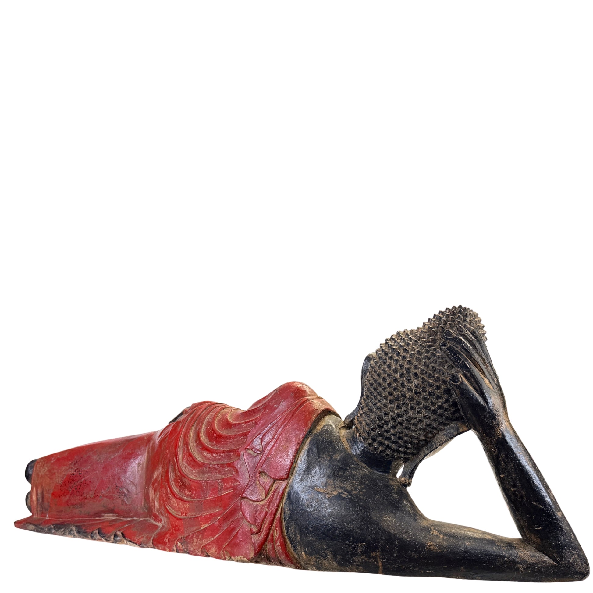 Rückansicht des schwarz lackierten und rot polychrom gefassten Buddha