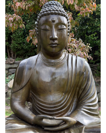 Japanischer Amida Amitabha Buddha ausgeführt in schwer gegossenem Bronze