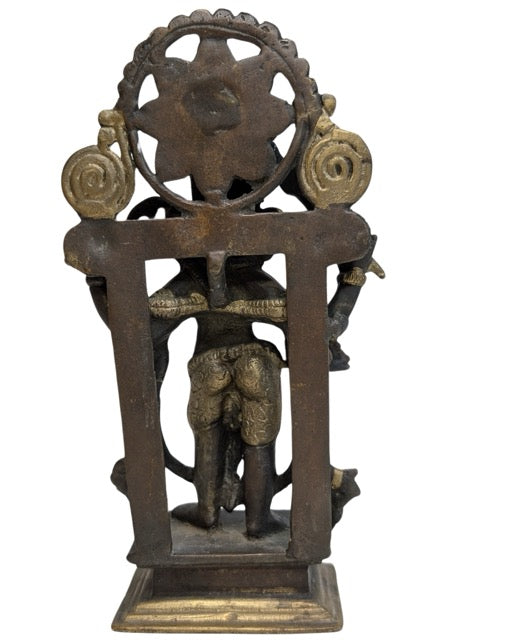 Antike, schwere Ganesha-Statue aus Bronze mit offenem Sockel und alter Patina, Himalaya, 18. Jahrhundert