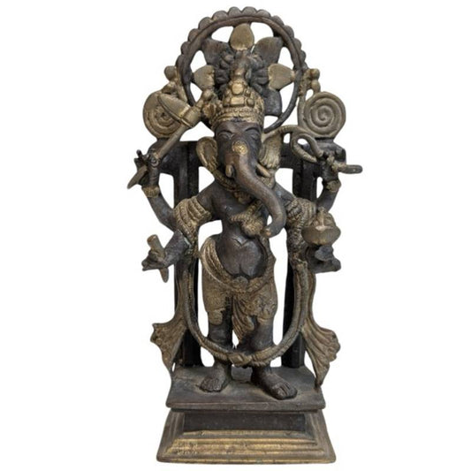 Antike, schwere Ganesha-Statue aus Bronze mit Feuervergoldung, stehend mit Heiligenschein, Himalaya, 18.–19. Jahrhundert