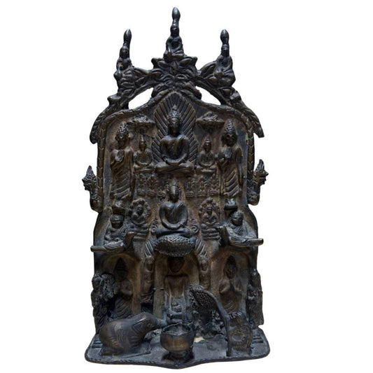 Antikes Mucalinda-Buddha-Relief aus Bronze als Symbol für Schutz und spirituelle Zuflucht.