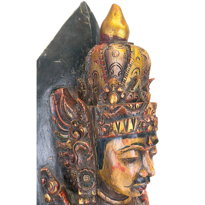 Antikes indonesisches Holzbild mit alter Vergoldung