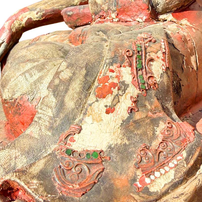 Antike Buddha-Statue aus Mandalay, geschnitzt aus Holz


Eine Buddha-Statue aus Mandalay, geschnitzt aus Holz