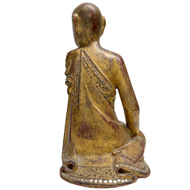 Rückansicht der Holzstatue mit sichtbarer Patina und Holzschnitzerei.2