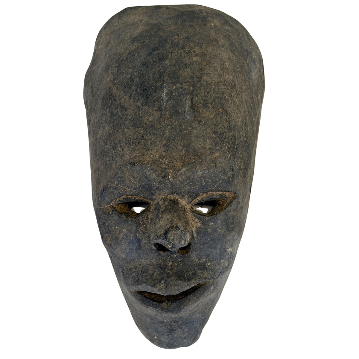 Antike nepalesische Holz-Schamanenmaske aus den Middle Hills mit langgezogenem Gesicht und schmalen Augen