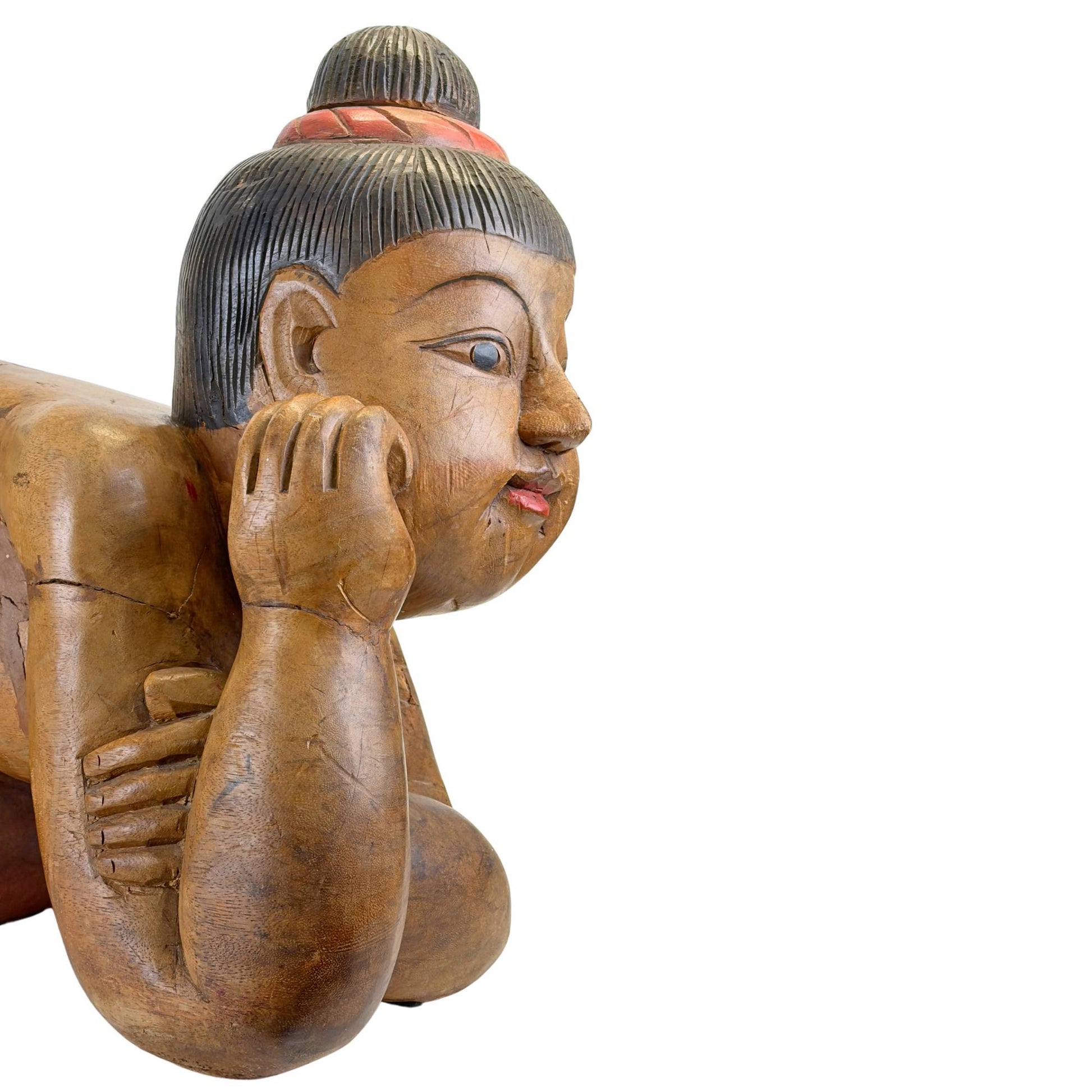 Nahaufnahme des Gesichts eines antiken chinesischen Tongzi-Glückskindes.