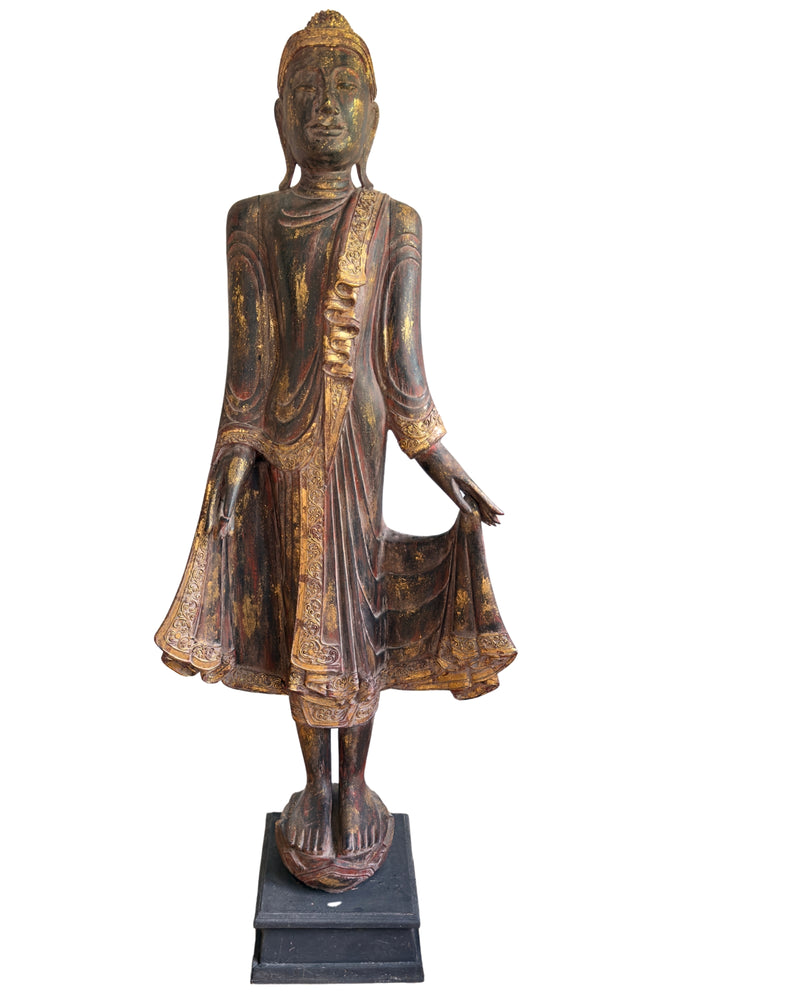 Monumentale Antike Stehende Buddha-Statue aus Myanmar – Tempelskulptur aus Teakholz (166 cm)