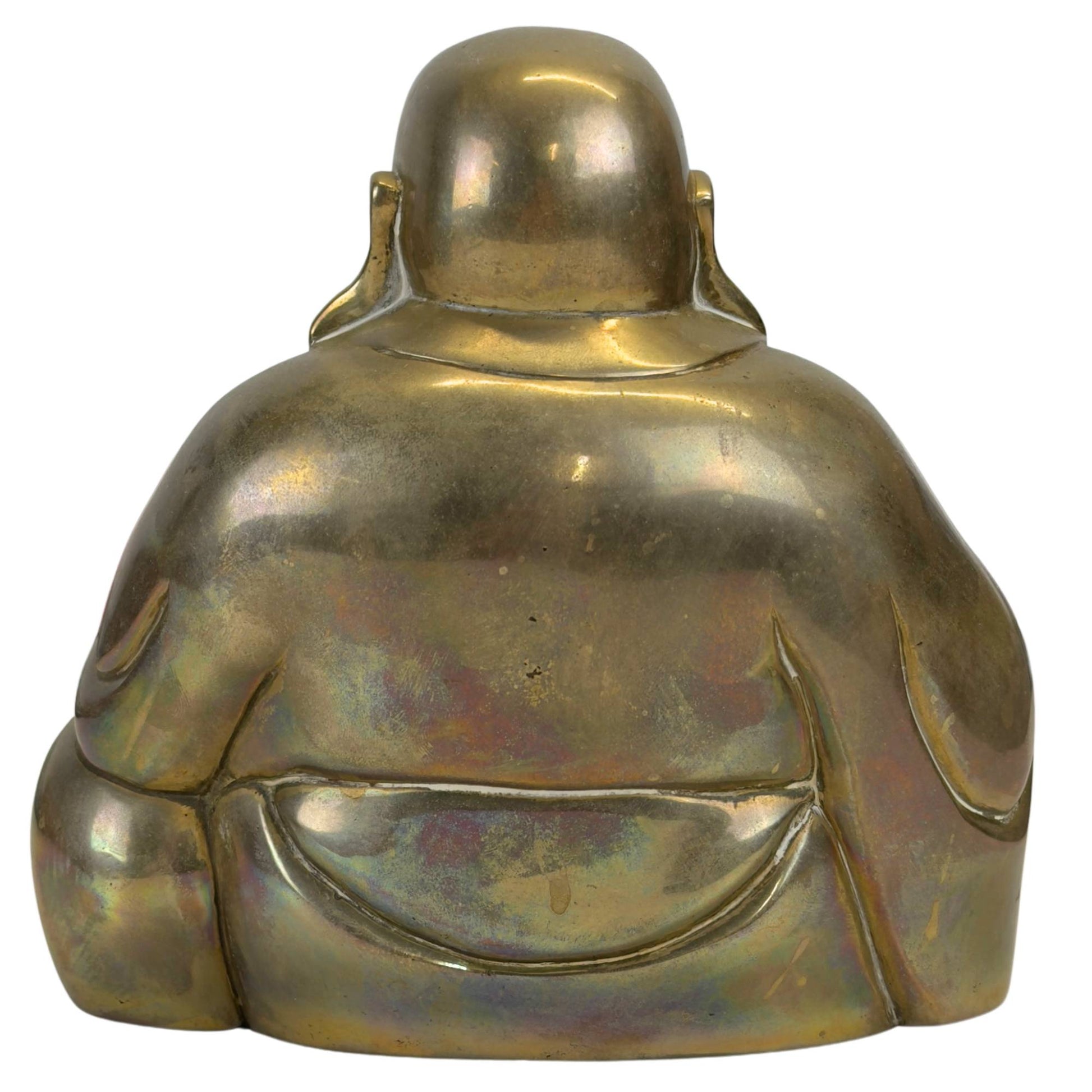 Hochreibungsreiche Messingzunderschicht mit natürlicher Oxidation auf antiker Bronze