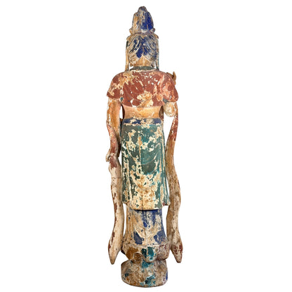 Monumentale antike chinesische Guanyin, Dreiviertelansicht links
