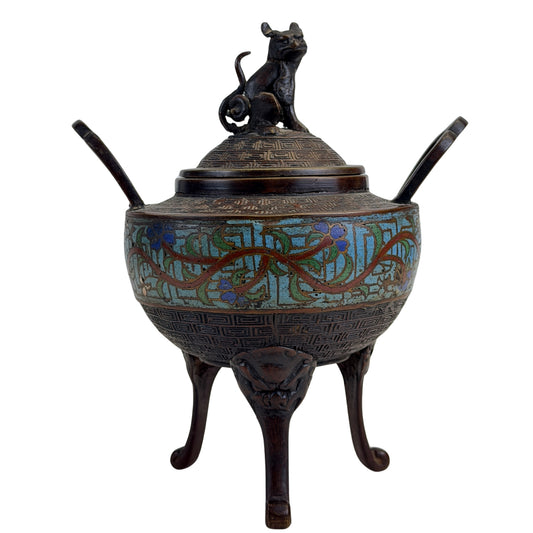 Antikes chinesisches Dreibein-Räuchergefäß aus Bronze und Cloisonné mit Foo-Dog-Deckel