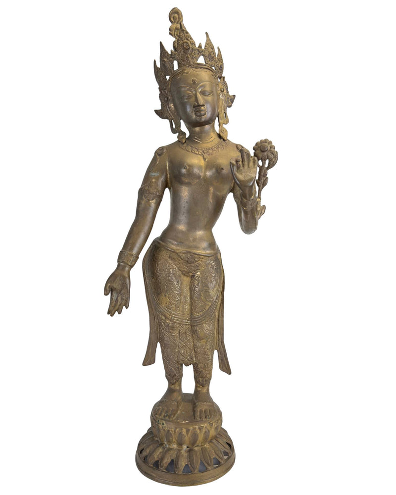 Monumentale, feuervergoldete Bronzestatue der Grünen Tara (Syama Tara) – Nepal – 19. Jahrhundert – 78 cm - Nepalesische Buddha-Figur