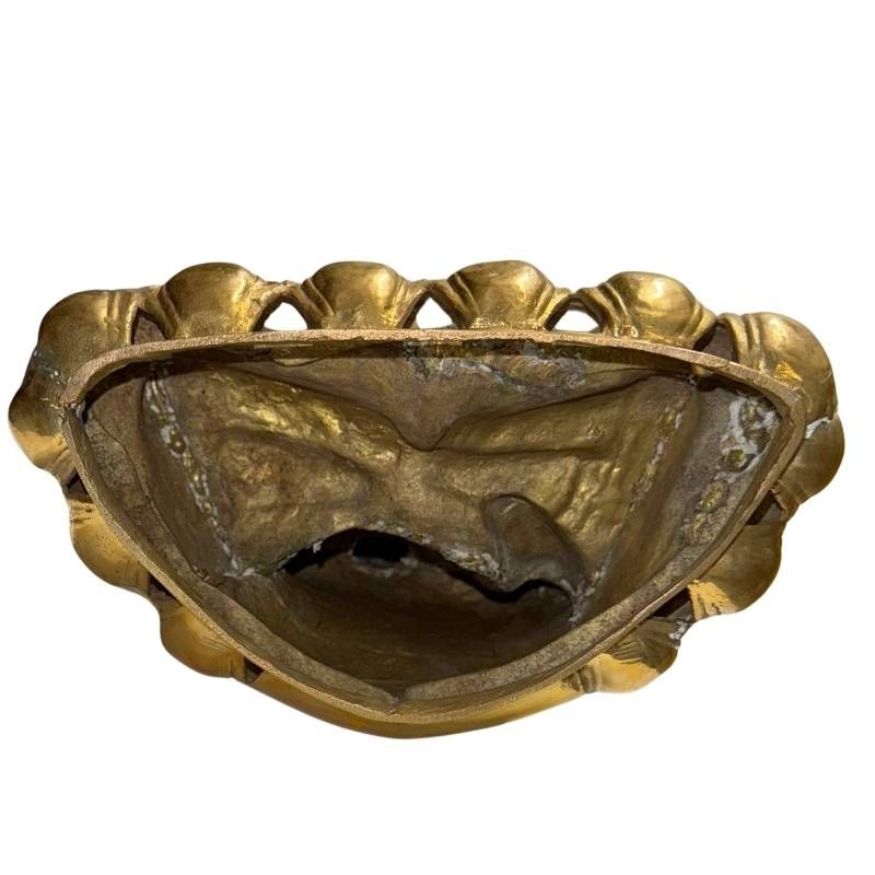 Antiker, feuervergoldeter Buddha aus Bronze aus der Himalaya-Region