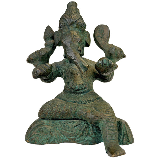 Kleine indische Ganesha-Bronze des 18.–19. Jahrhunderts in entspannter Lalitasana-Haltung