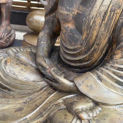 Japanische buddhistische Kunst aus massivem Bronze