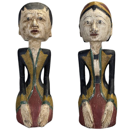 Antike javanische Loro Blonyo Skulpturen aus massivem Teakholz, ca. 1930.
