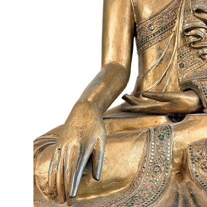 Detail der rechten Hand in Bhumisparsha-Mudra