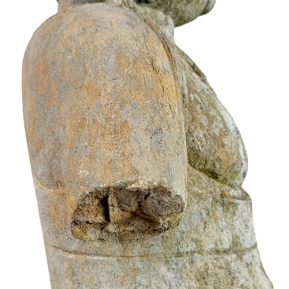 Detail der alten Bruchstelle am rechten Arm