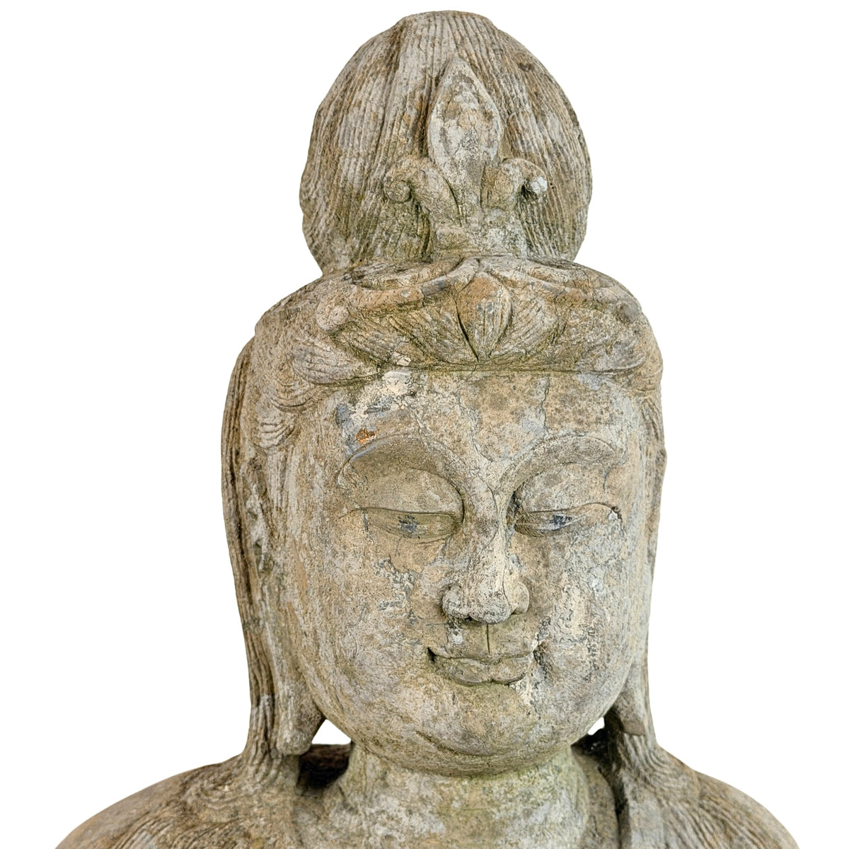 Detail von Gesicht und Kopfschmuck der antiken steinernen Guanyin