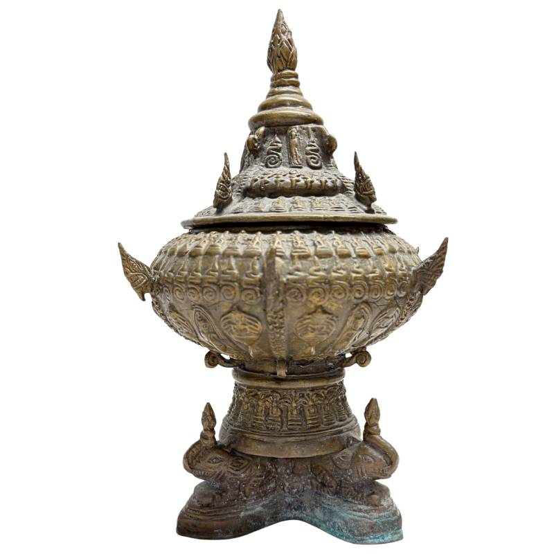 Antikes thailändisches Bronzereliquiar mit Elefantensockel und Stupa-Form