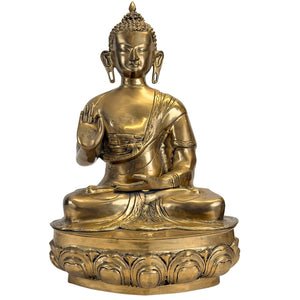Eine große Kupferlegierungsfigur des Shakyamuni Buddha, tibetisch-himalayischer Raum, 17./18. Jahrhundert