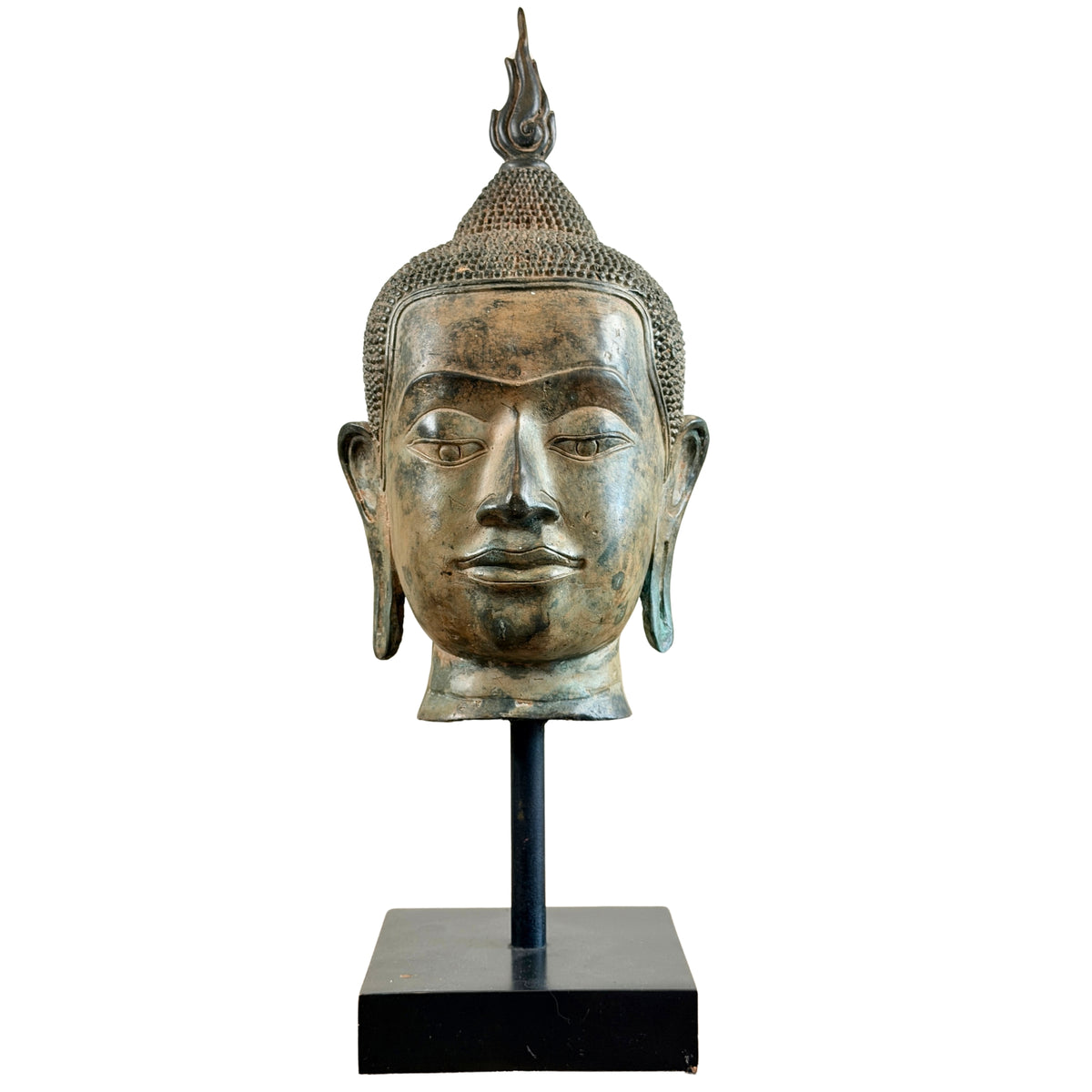 Antique Thai bronze Buddha head, Rattanakosin, frontal view on stand