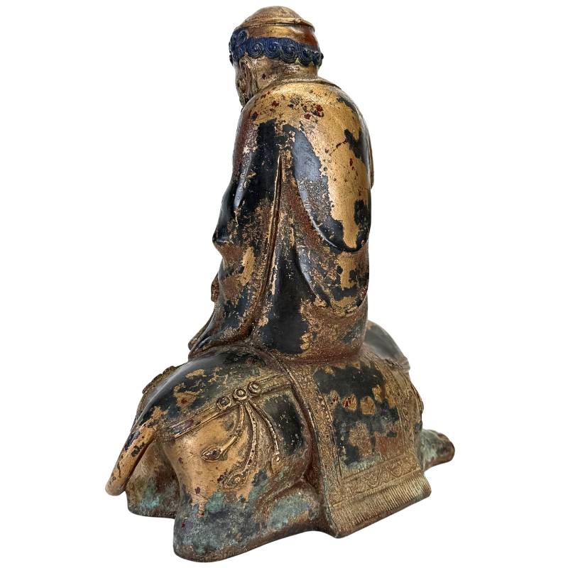 Arhat auf einem Dano-Tier in vergoldeter Bronzestatue aus dem Himalaya