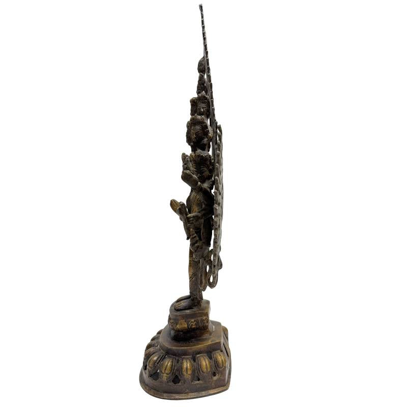 Bronzener Avalokiteshvara mit gestapelten Köpfen