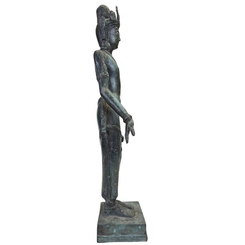 Asiatische Bronzestatue eines spirituellen Wächters mit schlanker Haltung