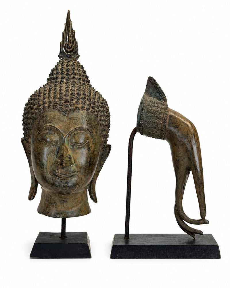 Antike Thai-Buddha Fragmente – Bronzekopf & Segenshand des 19. Jahrhunderts - Thailändische Buddha Statue