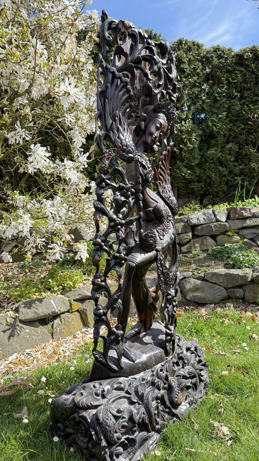 Skulptur im Pita-Maha-Stil aus der Koromandel-Region

Skulptur aus der Koromandel-