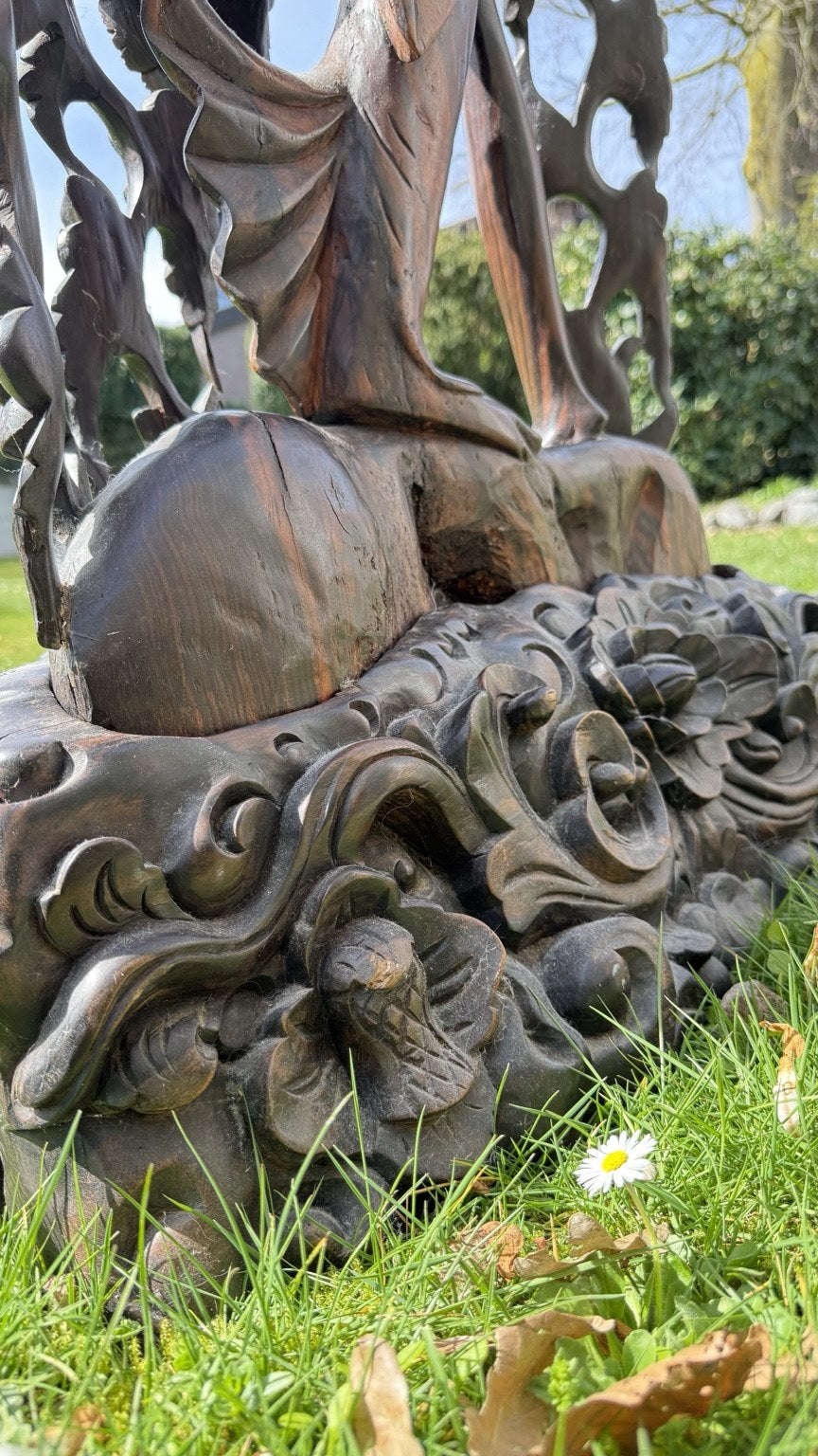 Skulptur im Pita Maha-Kunststil
