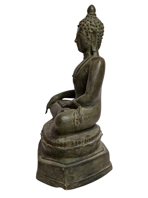Buddha-Skulptur aus Bronze aus Burma, Tempelverwendung