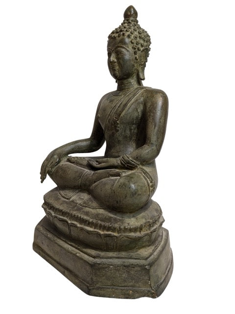 Bronzener Shakyamuni-Buddha aus Burma