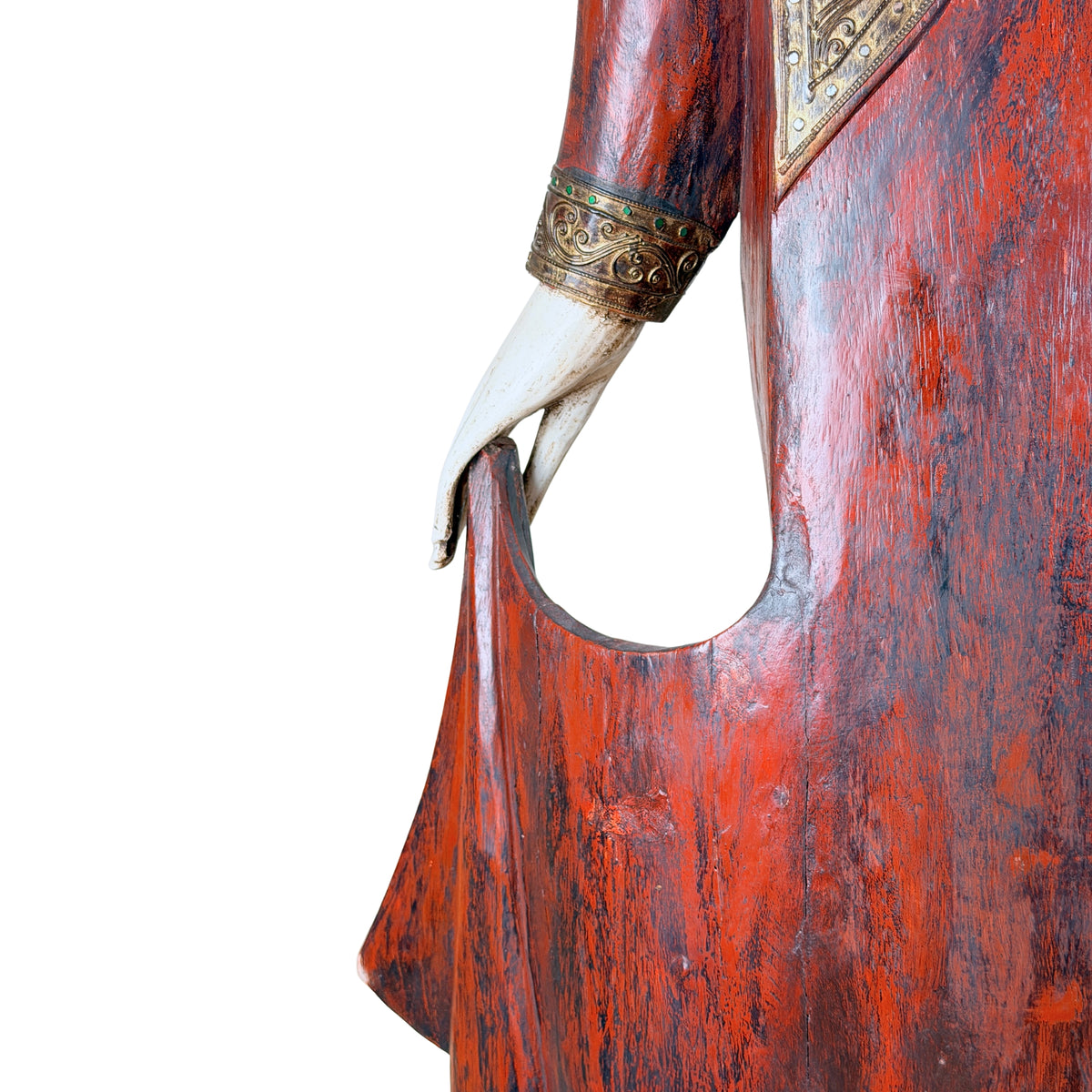 Detail von Füßen und ursprünglichem Sockel eines birmanischen Mandalay-Buddha